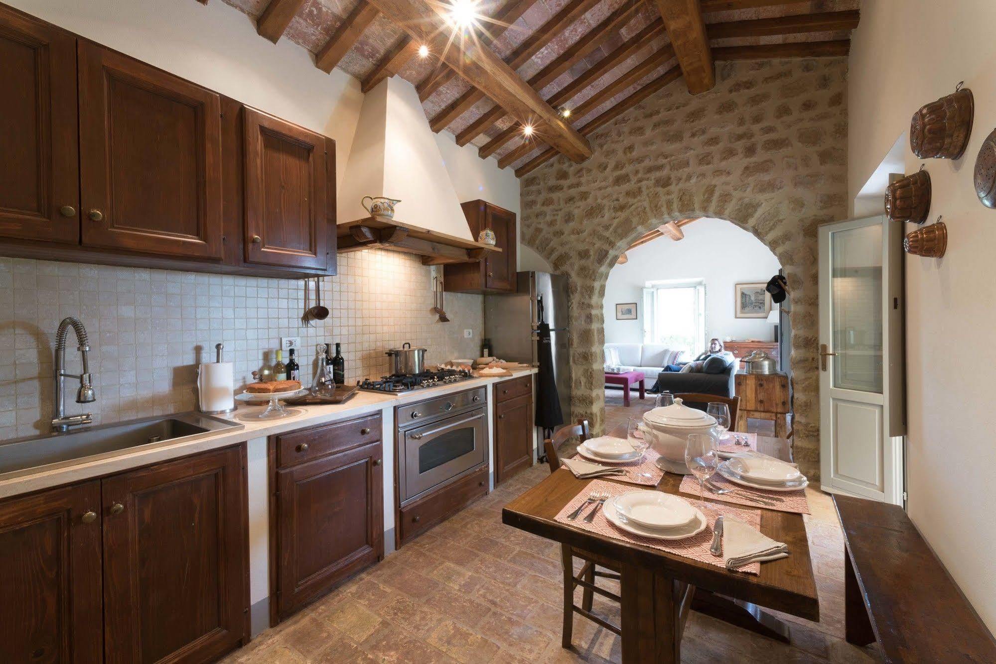 Tenuta Santo Pietro Пиенца Екстериор снимка